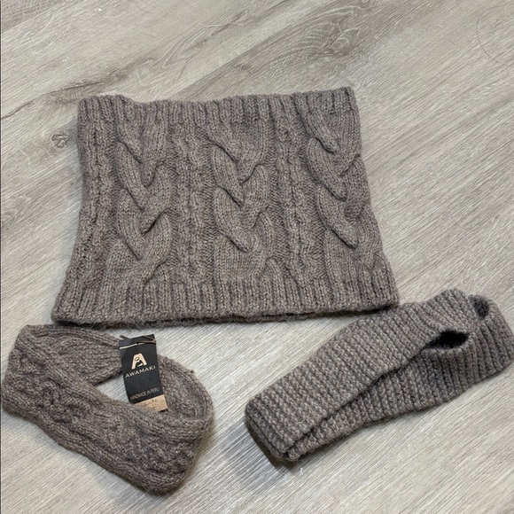 Alpaca Neck warmer Ear warmer and Headband Set